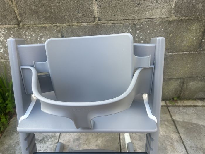 Trip Trapp (Grey) with baby seat , tray and newborn baby seat . Great condition