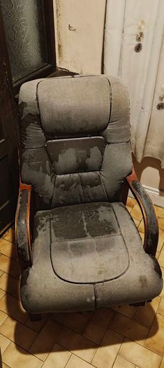 Orthopedic Chair