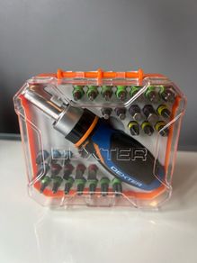 Ratchet screwdriver set