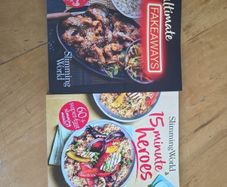 2 x slimming world cookbooks