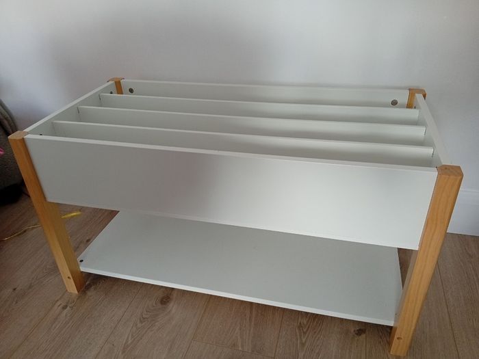 Bookshelf