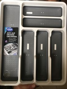 cutlery organizer