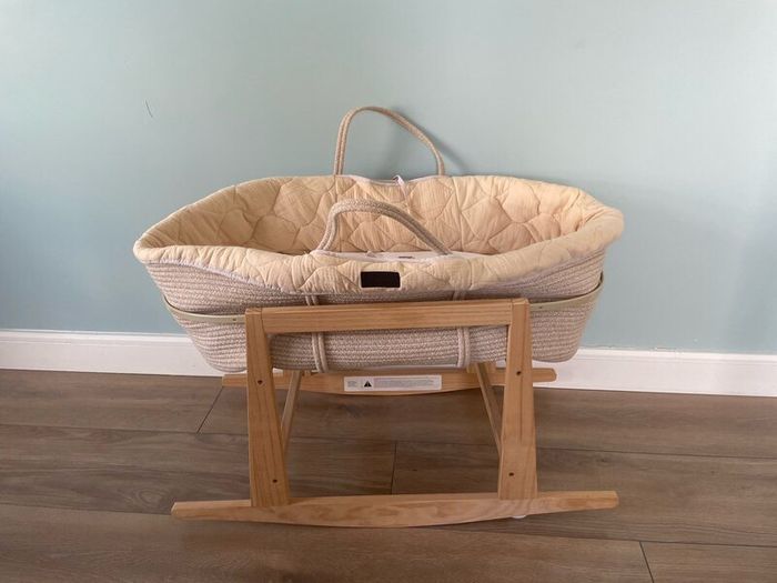 Moses Basket with separate  Baby nest