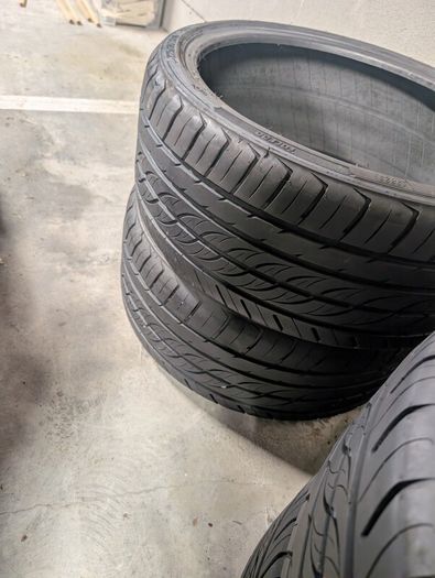 4 Tires Toledo 225/35ZR19