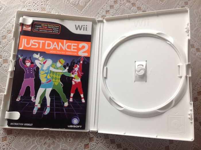 Empty Wii Case.