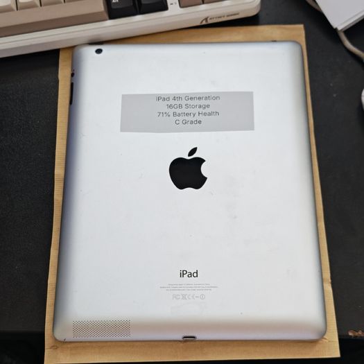 Apple iPad 4th Gen 16GB Silver