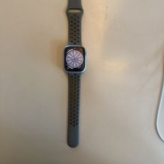 Apple Watch Series 8