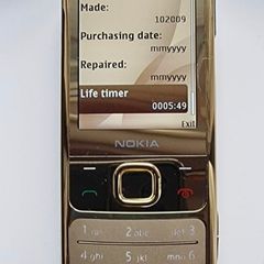 Nokia 6700 Classic Gold Edition