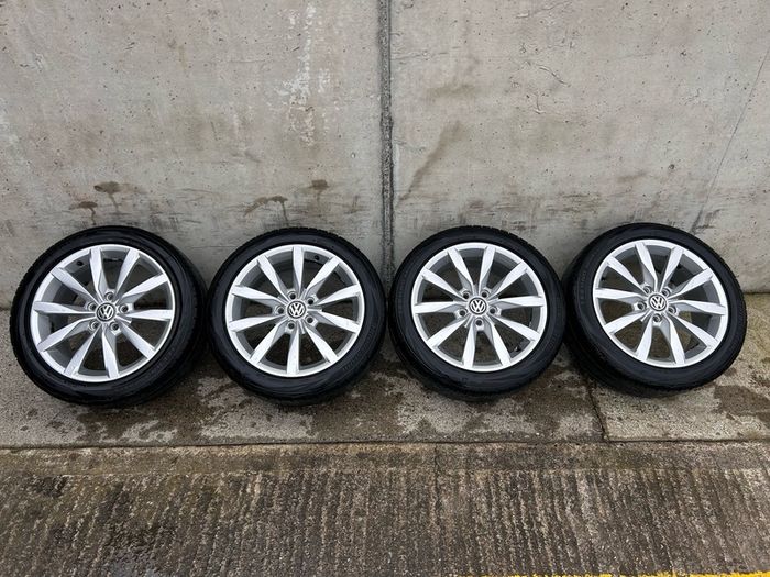 Genuine Volkswagen 17" Alloys & Tyres - Bridgestone