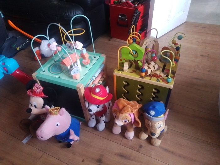 toys