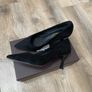 Suede black high heels Image 8