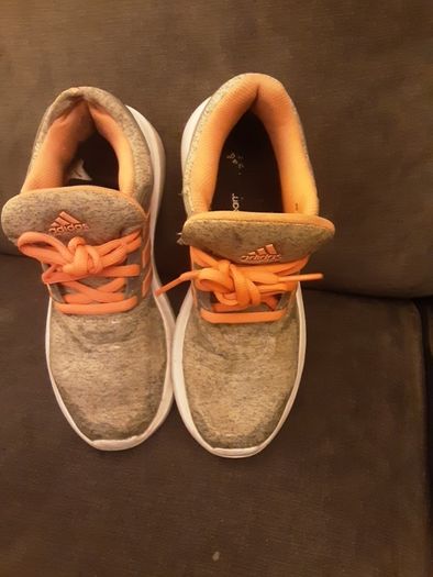 Trainers/Adidas Cloudfoam Trainers Size: 5 UK .. 38 EU .. Colour: Grey/Pink .. Price Drop