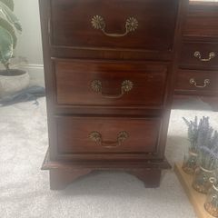 Pair of mahogany bedside lockers