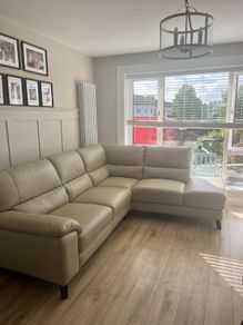 Leather corner sofa