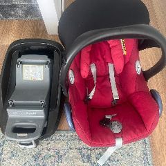Maxi Cosi Cabriofix with Isofix
