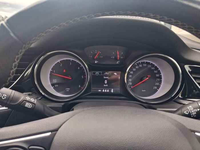 2022 Opel Insignia