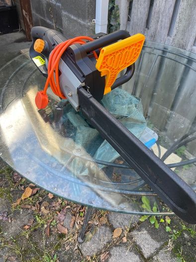 Titan chain saw