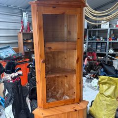 Corner Display Unit