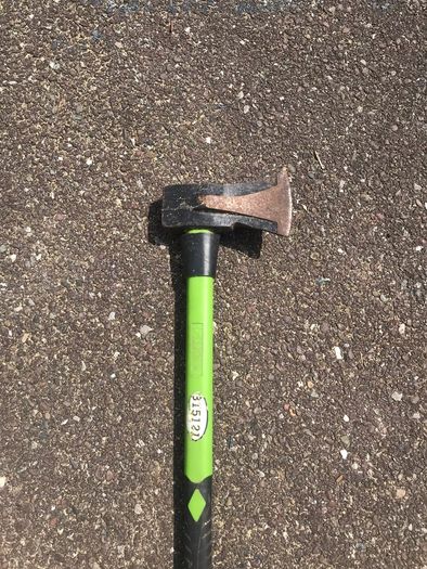 Axe