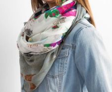 Amazing scarf - also other designs available