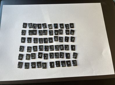60 Micro Sd Cards 1gb 2gb 4gb
