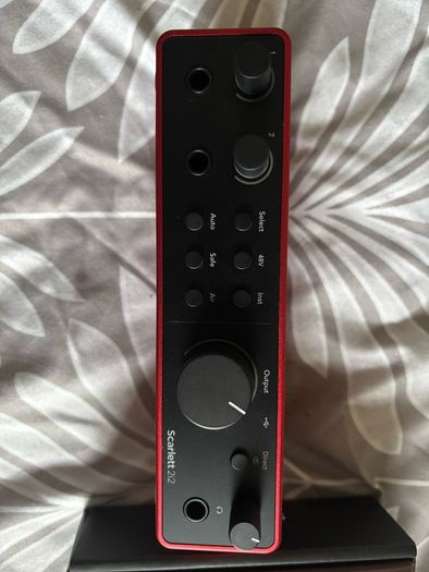 Focusrite Scarlett 2i2 4th Gen
