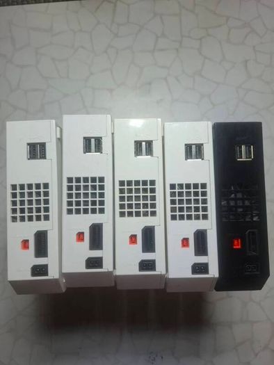 5 Nintendo Wii  Video Game Consoles Black  White Bundle  Tested  Working Cables