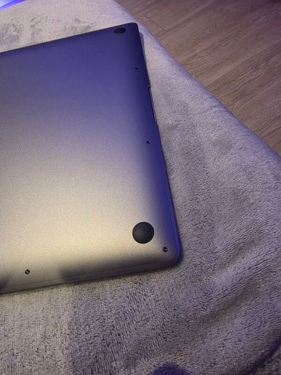 macbook Air m1 space gray (no scratches, battery health 95%)