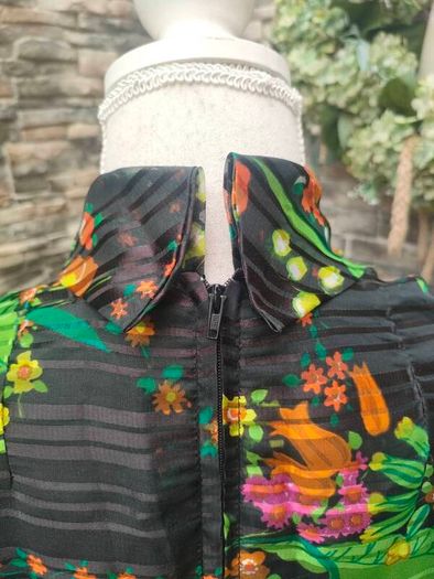 Vintage 60s 70s black pussy-bow mini dress