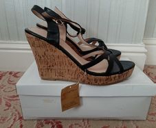BNWT Wedge heel shoes, Size 7/41