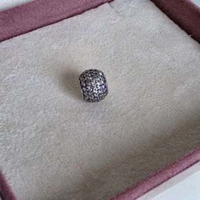 Pandora sparkly clear charm very good condition hallmarked