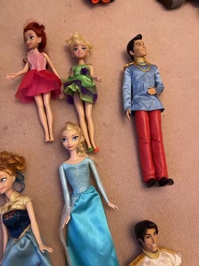Dolls , Barbie , Frozen