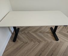 Ikea sit/stand desk. 160cm x 80cm