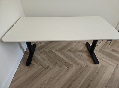 Ikea sit/stand desk. 160cm x 80cm