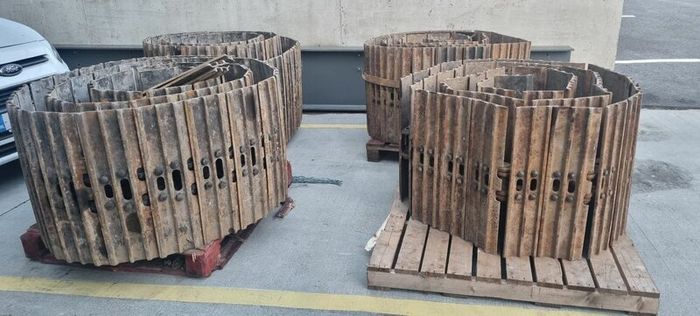 Exchange Track Chain Groups with new or used pads