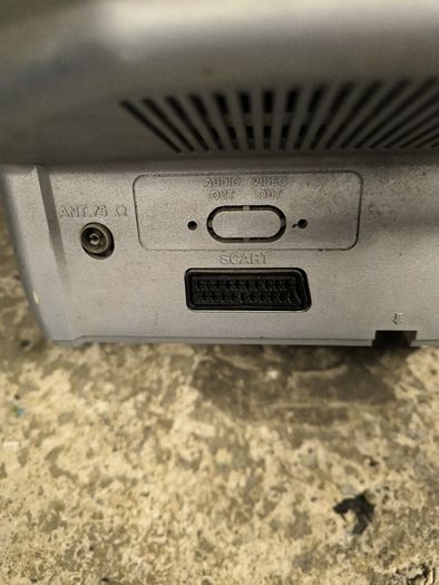 Bush 14" CRT tv