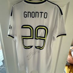 Signed Leeds 'GNONTO' jersey