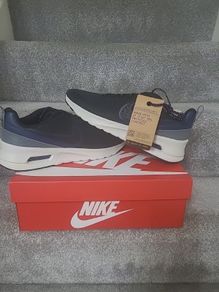 New Nike Air Max trainers size 10uk