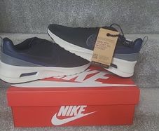 New Nike Air Max trainers size 10uk