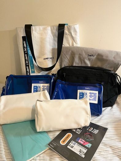 NEW Tote bag storage bags fanny packs ALL 15eur