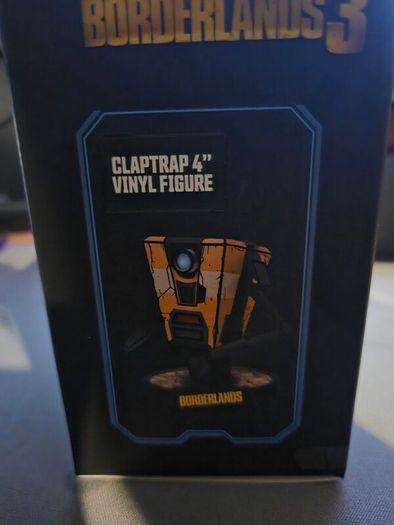 Lootcrate from 2019 just collecting dust