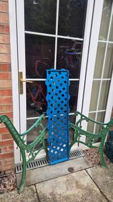 iron cast garden bench sides ends