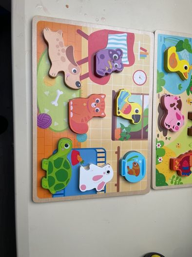 Wooden animal puzzles x 2