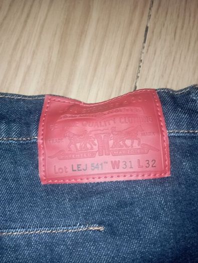 levis lej 541's W31L32