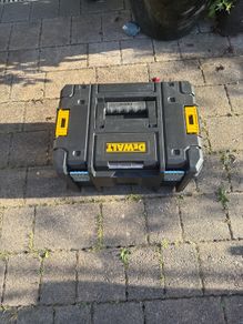 dewalt box