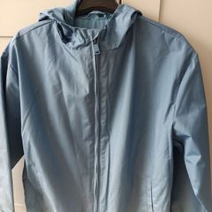 NEW.boy's light jacket. Size 31/32