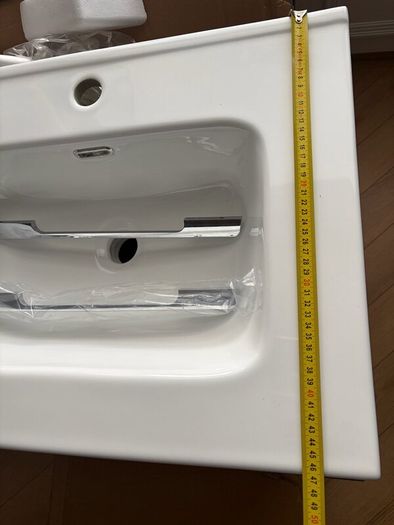 Final Reduction!! Wall Hung Vanity