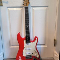 Westwood Fiesta Red Strat figured neck