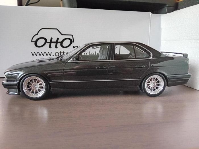 BMW e34 Hartge V12 1989 H5 - 1/18 - New in Box - Ottomobile