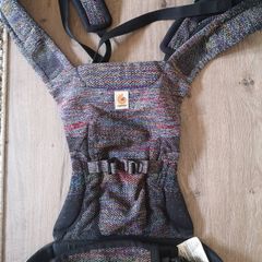 Ergo baby aerloom carrier